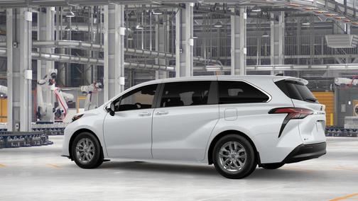2026 Toyota Sienna LE