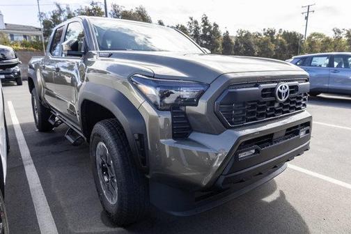 2025 Toyota Tacoma TRD Off Road