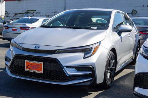 Classic Silver Metallic 2026 Toyota Corolla Hybrid SE