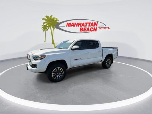 White 2022 Toyota Tacoma TRD Sport