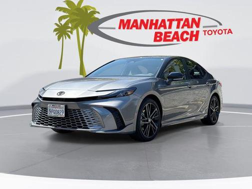 Heavy Metal/Midnight Black Metallic 2025 Toyota Camry XSE