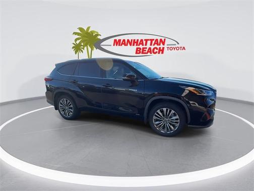2021 Toyota Highlander Hybrid Platinum