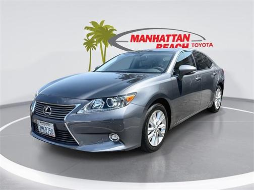 2015 Lexus ES 300h Base