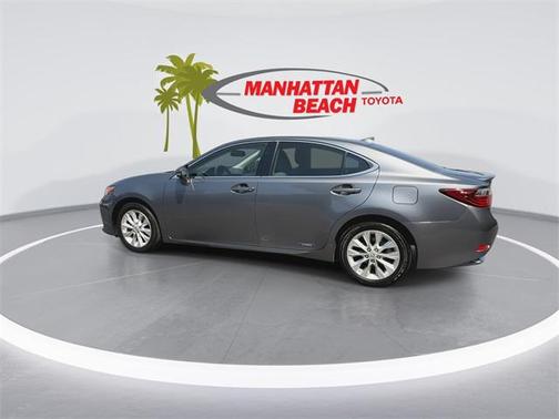 2015 Lexus ES 300h Base