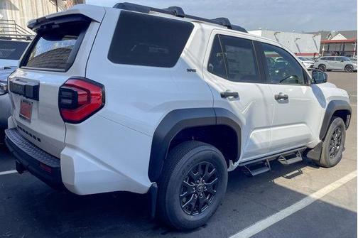 2025 Toyota 4Runner SR5