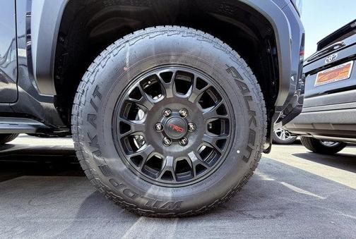 2025 Toyota 4Runner TRD Off Road