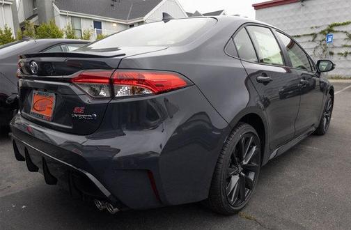 2025 Toyota Corolla Hybrid SE