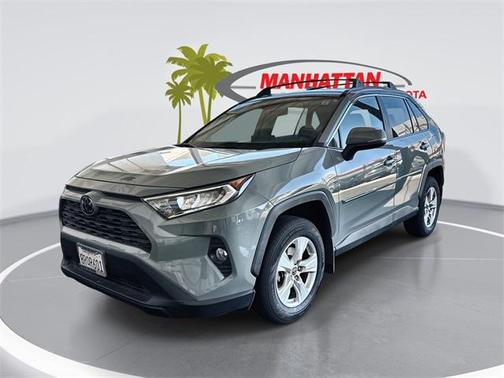 2020 Toyota RAV4 XLE