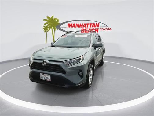 2020 Toyota RAV4 XLE