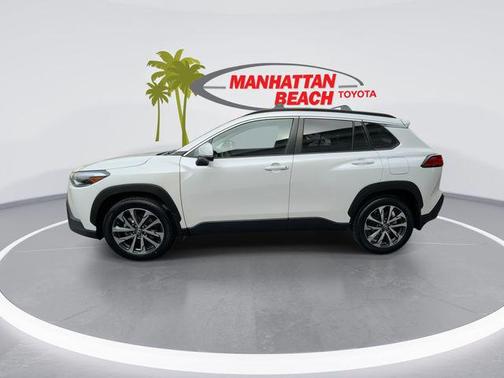 2023 Toyota Corolla Cross XLE