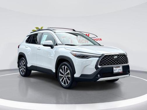 2023 Toyota Corolla Cross XLE