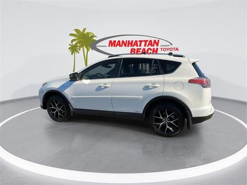 2018 Toyota RAV4 Hybrid SE