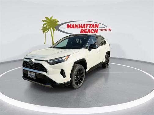 2023 Toyota RAV4 Hybrid SE