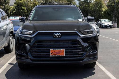 2025 Toyota Grand Highlander Hybrid XLE