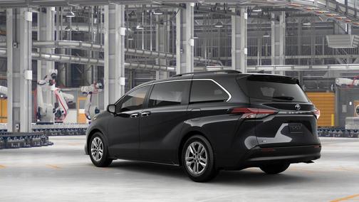 2025 Toyota Sienna XLE 7 Passenger