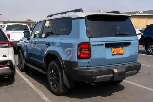 2026 Toyota Land Cruiser Base