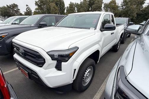 2025 Toyota Tacoma SR
