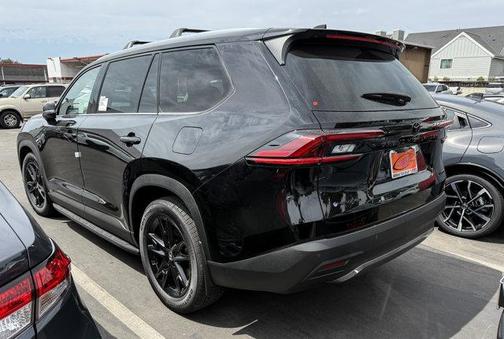 2026 Toyota Highlander Hybrid Base