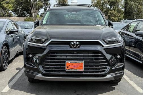 2026 Toyota Highlander Hybrid Base