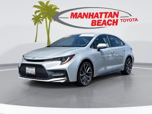 Classic Silver Metallic 2022 Toyota Corolla SE