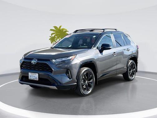 2023 Toyota RAV4 Hybrid SE
