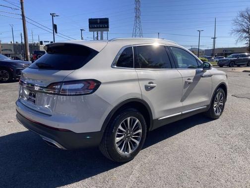 2021 Lincoln Nautilus STANDARD