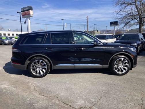 2025 Lincoln Aviator PREMIERE