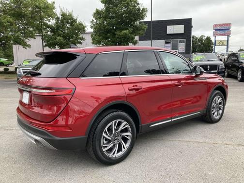 2024 Lincoln Corsair PREMIERE