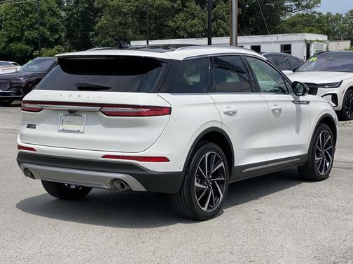 2023 Lincoln Corsair RESERVE
