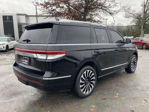 2022 Lincoln Navigator BLACK LABEL