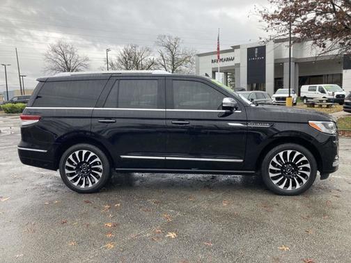 2022 Lincoln Navigator BLACK LABEL