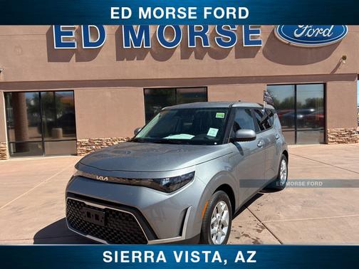 Gray 2025 Kia Soul LX
