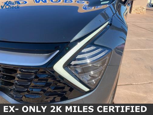 2025 Kia Sportage EX