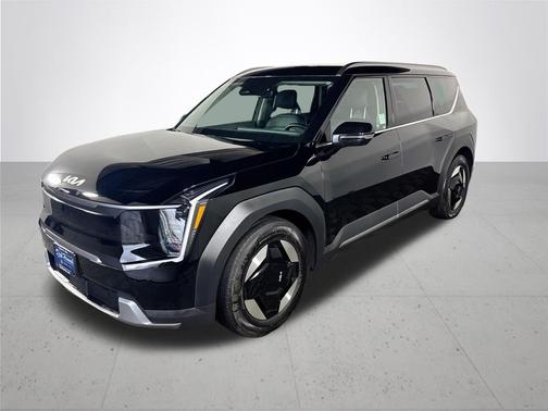 Aurora Black Pearl 2024 Kia EV9 Wind