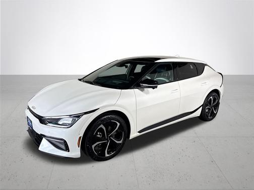 Snow White Pearl 2024 Kia EV6 GT-Line