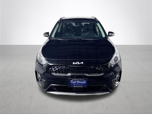 Aurora Black 2022 Kia Niro Touring
