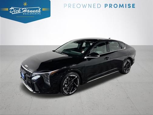 Aurora Black Pearl 2025 Kia K4 GT-Line