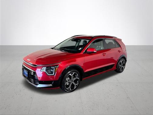 2025 Kia Niro SX Touring