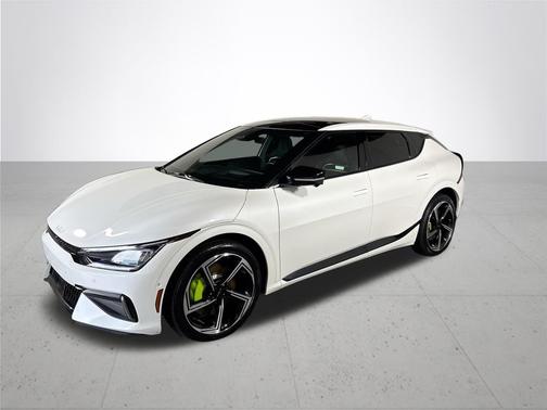 Snow White Pearl 2024 Kia EV6 GT