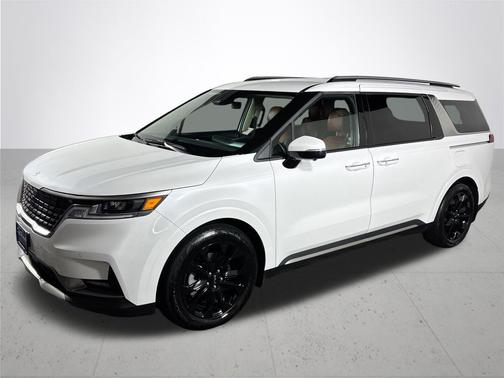 2024 Kia Carnival SX