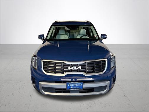 Midnight 2023 Kia Telluride S