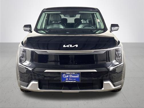 2024 Kia EV9 Light Long Range