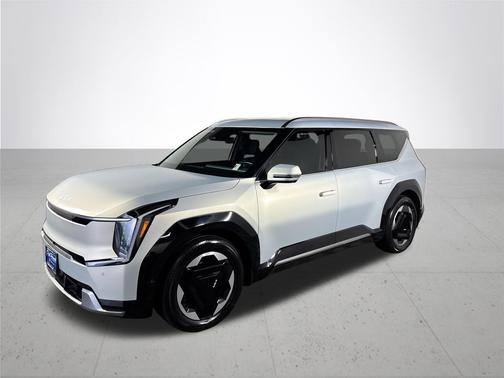 Ivory 2024 Kia EV9 Land