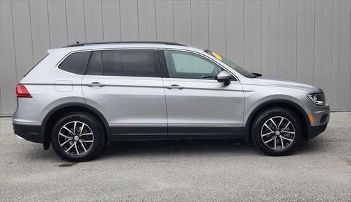Silver Metallic 2021 Volkswagen Tiguan 2.0T SE 4MOTION