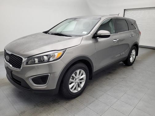 2017 Kia Sorento L