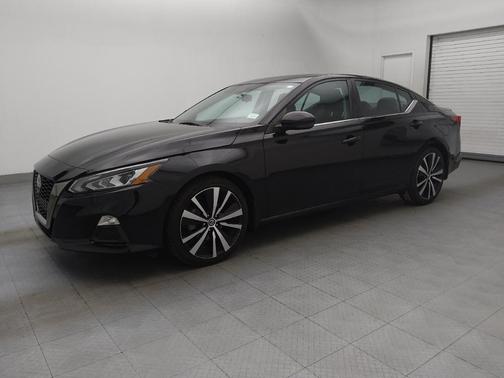 2020 Nissan Altima SR FWD