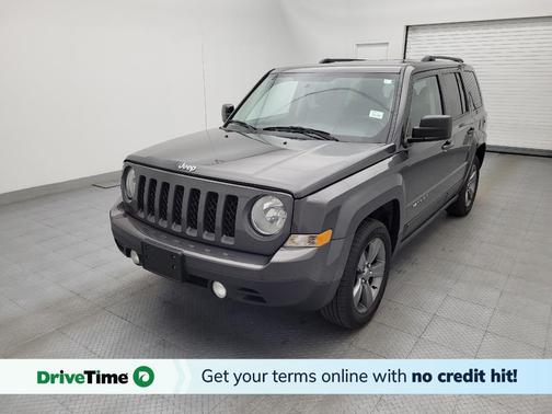Granite Crystal Metallic Clearcoat 2015 Jeep Patriot High Altitude Edition