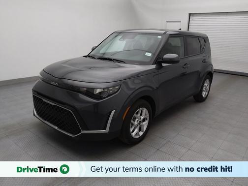 Gray 2025 Kia Soul LX