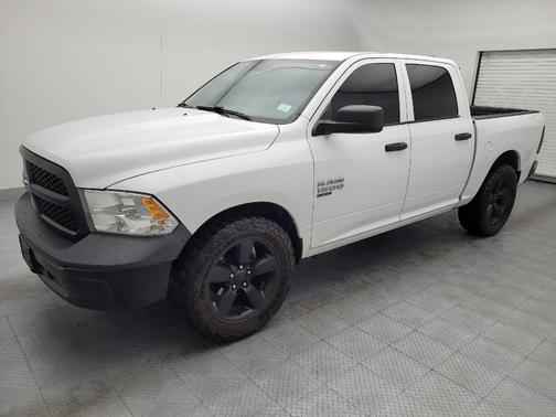 Bright White Clearcoat 2019 RAM 1500 Tradesman