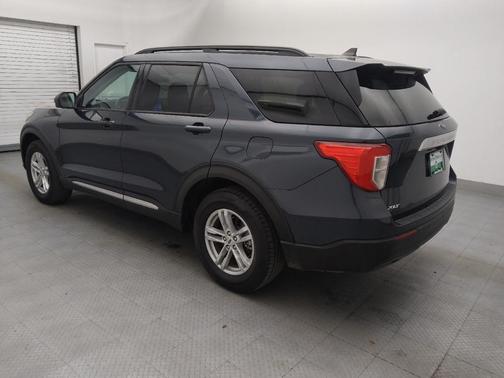 Blue 2022 Ford Explorer XLT